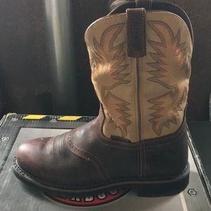 BNWT Men’s Justin Workboots Style WK4662 11 1/2EE